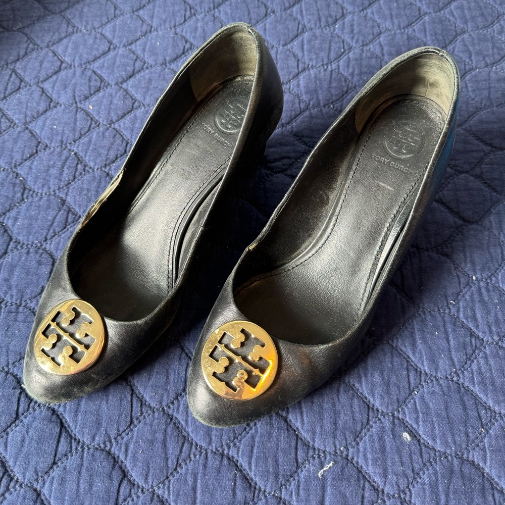 SOLD - Tory Burch black wedges - size 8